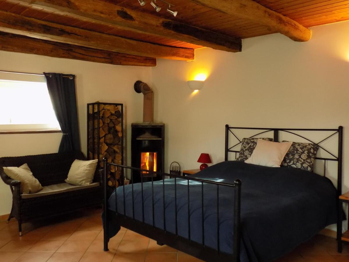 Domaine De La Mance - Maisonnette Avec Cheminee Vitrey-sur-Mance エクステリア 写真
